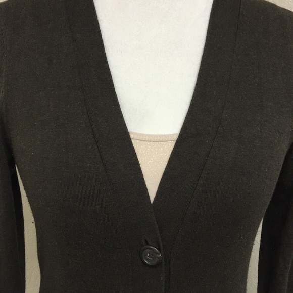 Banana Republic Cardigan - Picture 2 of 5